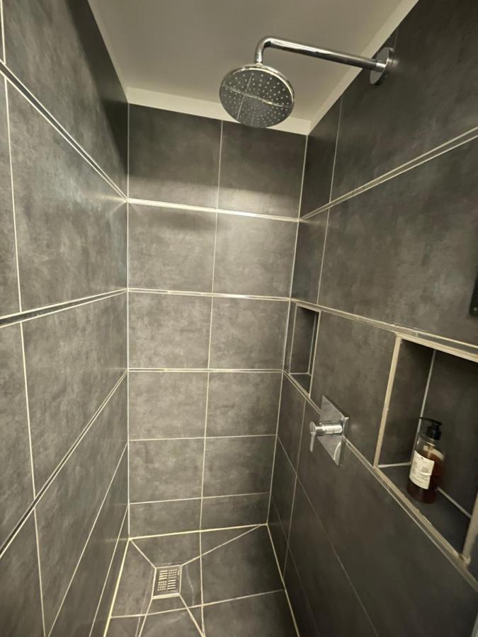 Apartamento Truretreats Design Loft Fuer 8 Personen I Riesige Kueche I Echarger I 65Z Smarttv I 150Qm Hamburgo Exterior foto